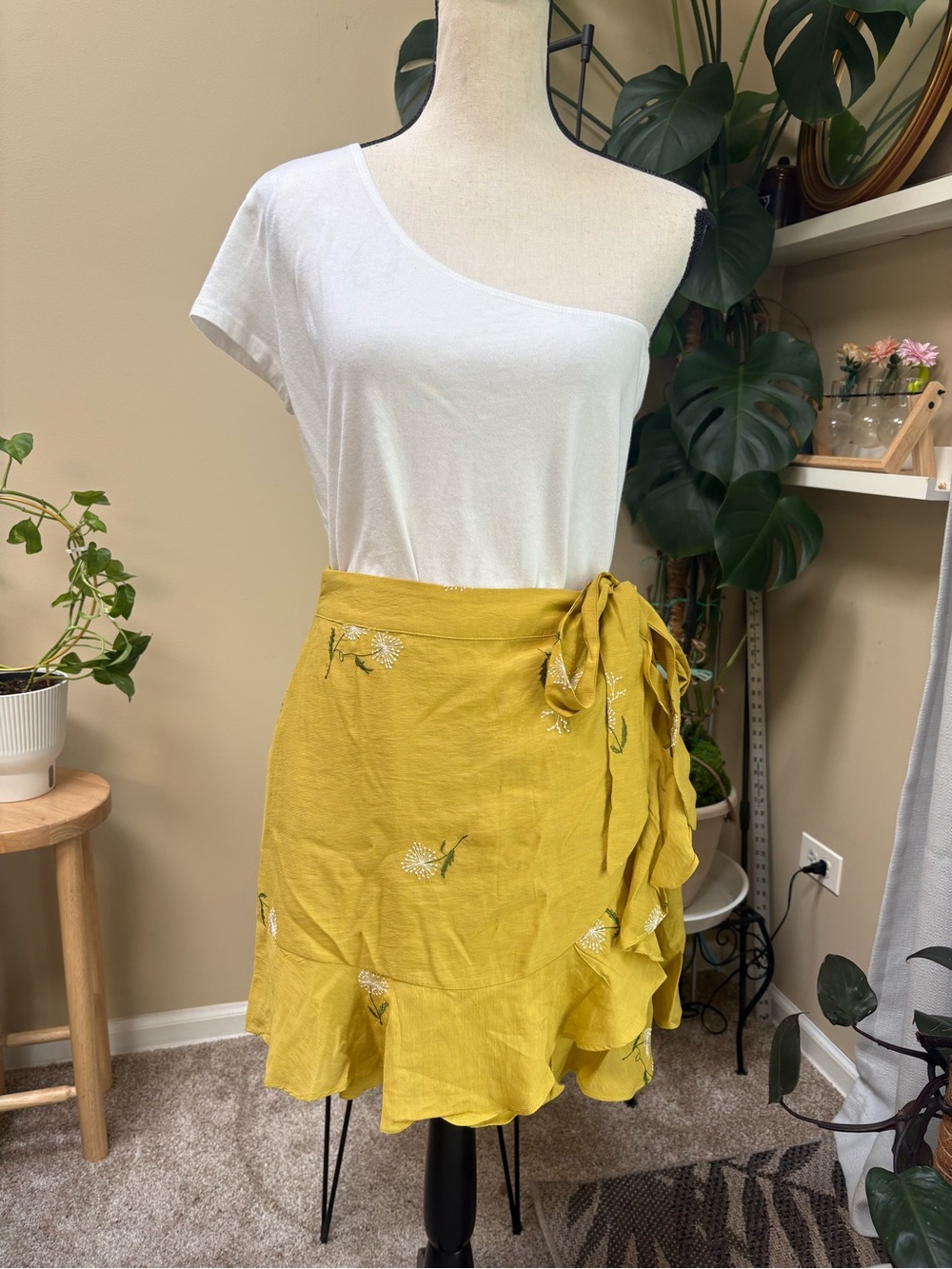 Anthropologie G.P.D. Embroidered Mustard Tie-Waist Ruffle Mini Skirt - Picture 2 of 9